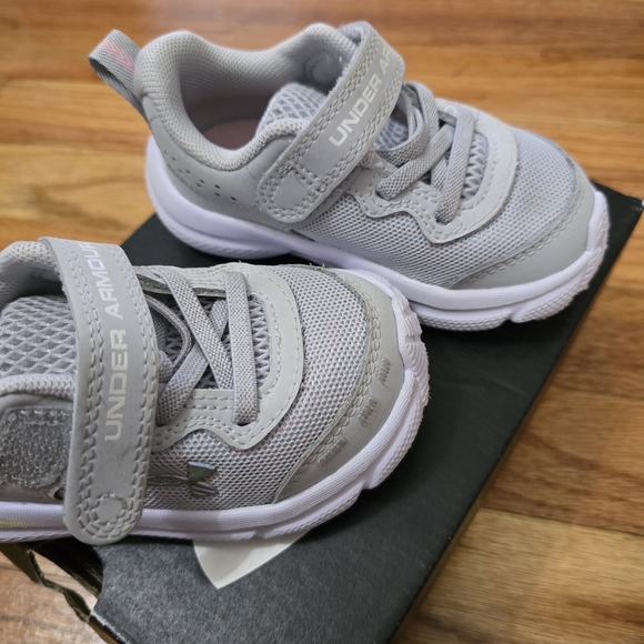 Under Armour Kids' Gray Sneakers - Picture 3 of 8